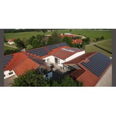 專業(yè)承接家用光伏屋頂安裝方案設(shè)計、電站施工建設(shè)、后期運行維護